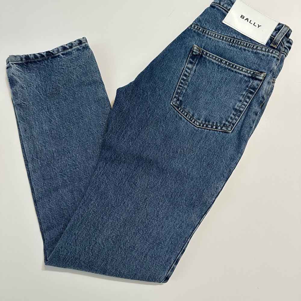 Bally Light Blue Denim jeans NEW without tags size 24